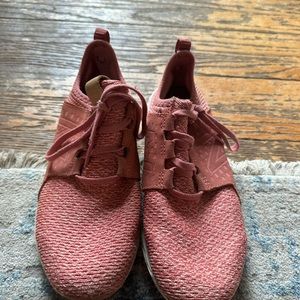 Used New balance women’s shoes